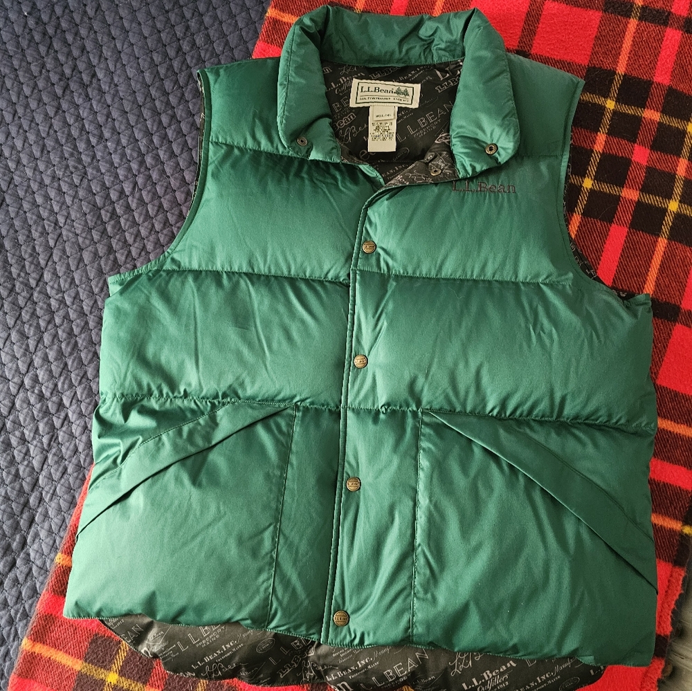 L.L. Bean Adults Bean's Trail Model Down Vest '82 Men's L/Women's XL
